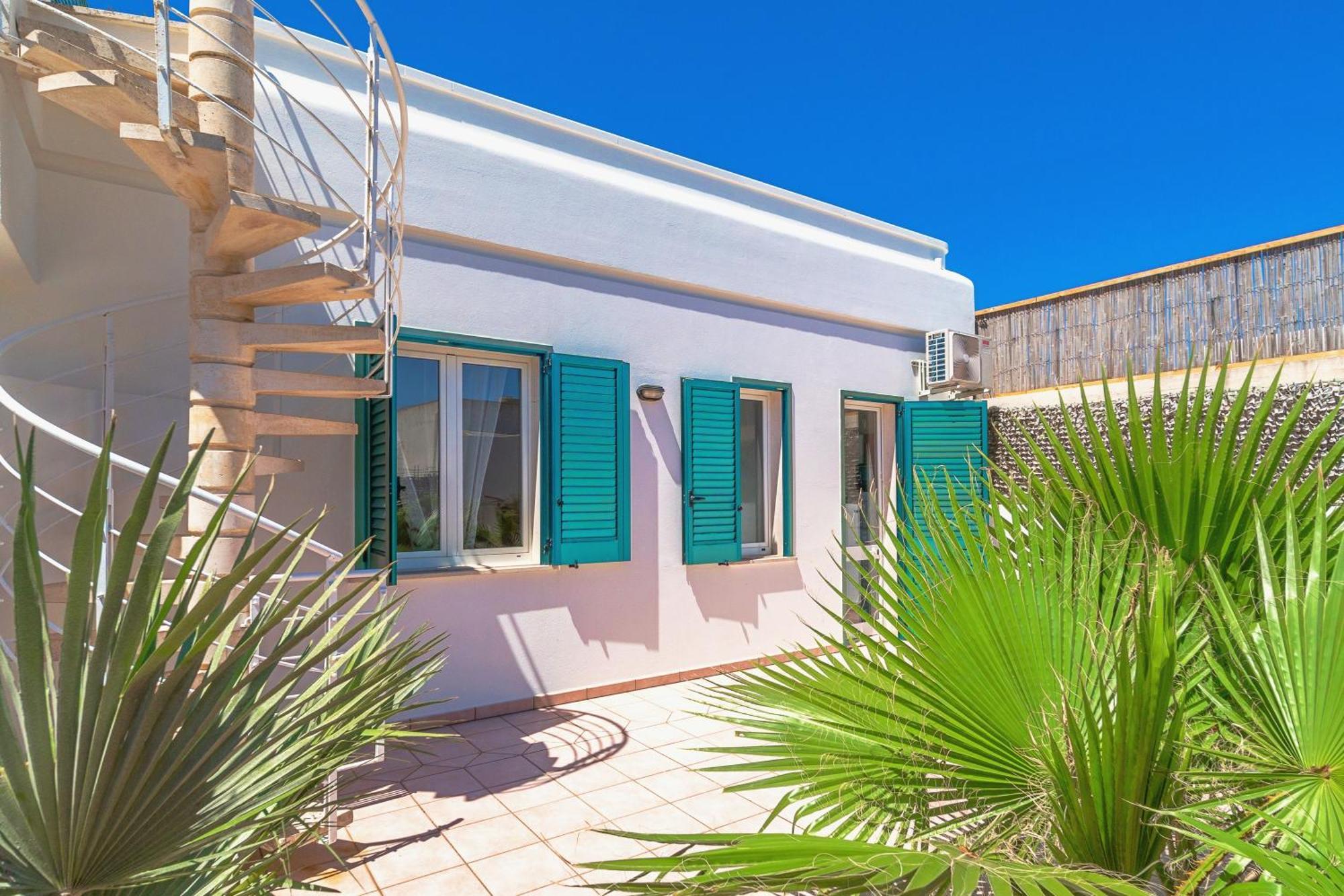 Residence Oasi Sul Mare Torre Suda Dış mekan fotoğraf